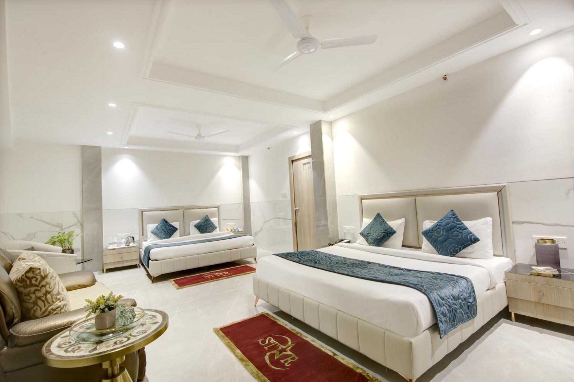 Hotel Transit International- Aerocity Delhi Airport New Delhi Buitenkant foto