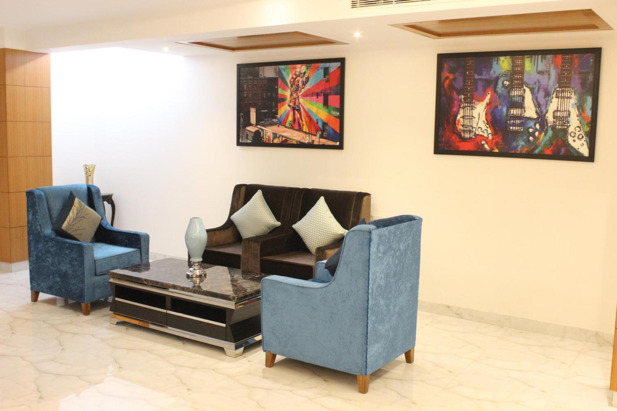 Hotel Transit International- Aerocity Delhi Airport New Delhi Buitenkant foto