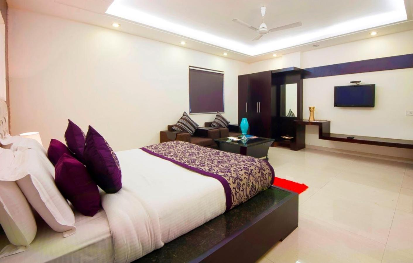 Hotel Transit International- Aerocity Delhi Airport New Delhi Buitenkant foto