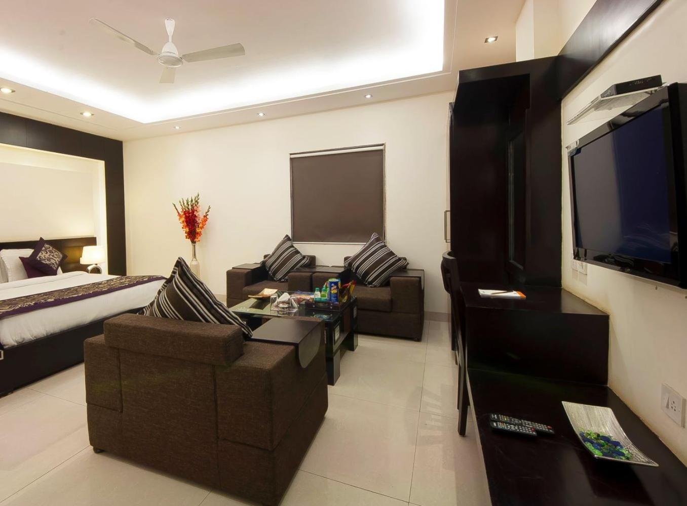 Hotel Transit International- Aerocity Delhi Airport New Delhi Buitenkant foto