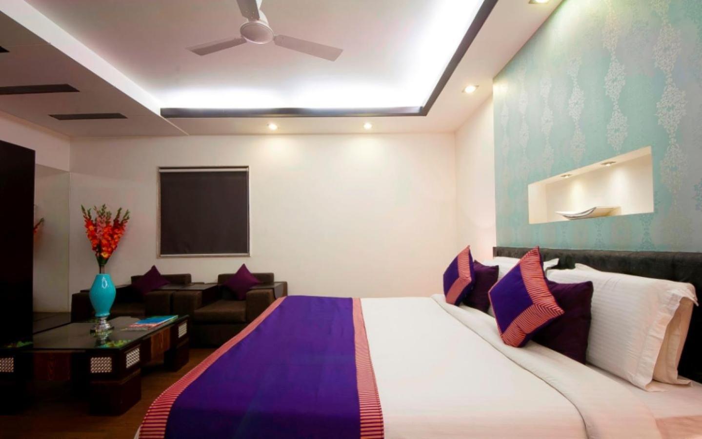 Hotel Transit International- Aerocity Delhi Airport New Delhi Buitenkant foto