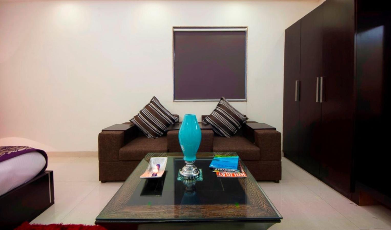 Hotel Transit International- Aerocity Delhi Airport New Delhi Buitenkant foto