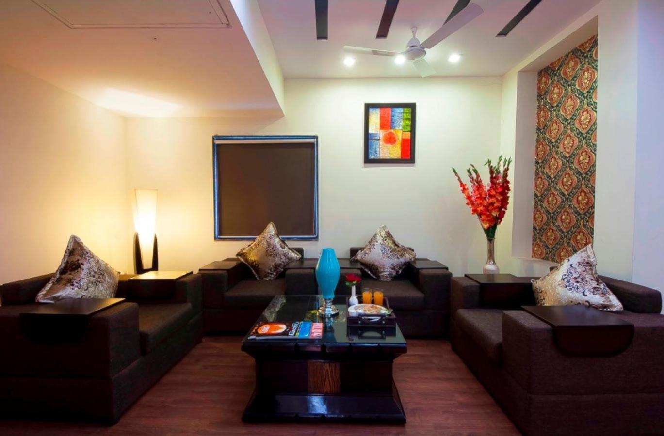 Hotel Transit International- Aerocity Delhi Airport New Delhi Buitenkant foto