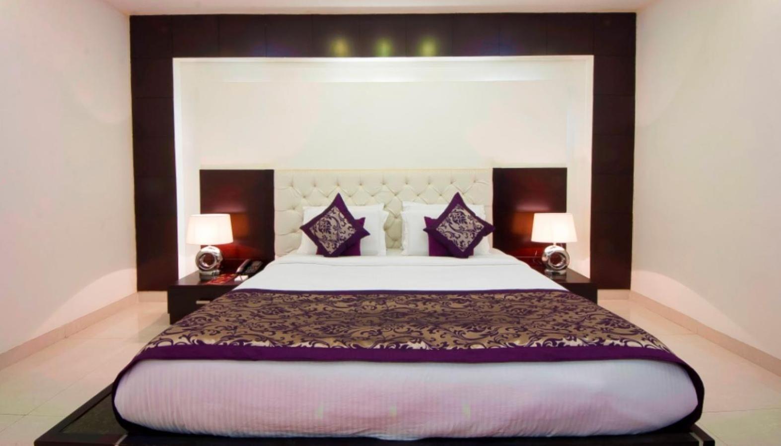 Hotel Transit International- Aerocity Delhi Airport New Delhi Buitenkant foto