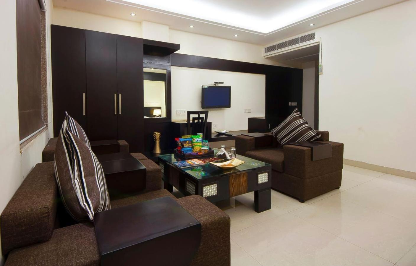 Hotel Transit International- Aerocity Delhi Airport New Delhi Buitenkant foto